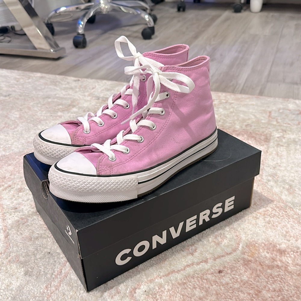 Pink Platform Converse - Picture 2 of 4